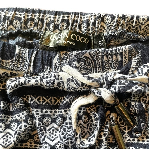 *3/25* Urban Coco shorts paisley elephant‎ pattern size xl - Picture 8 of 8
